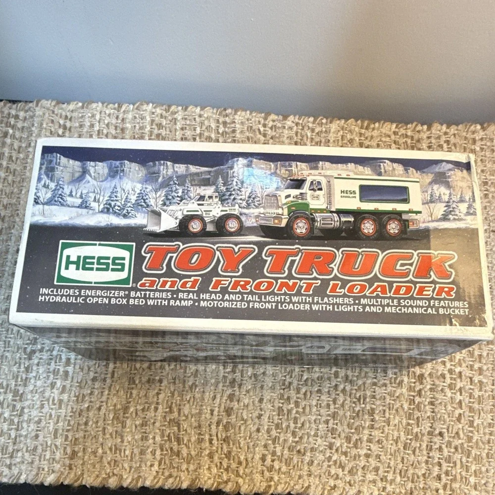 Hess Toy Truck & Front Loader 2008 Toy Truck Gas & Oil Theme Green/White